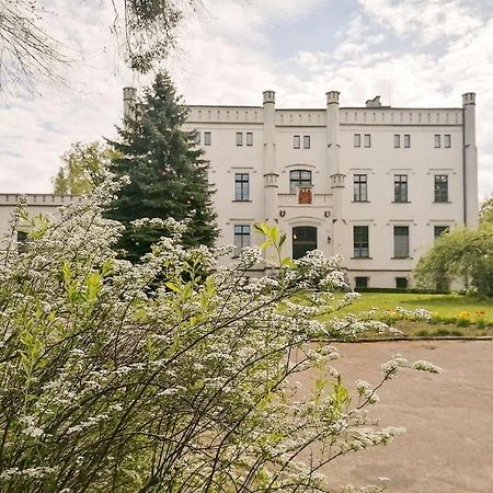 Palac Baloszyce Susz Exteriör bild